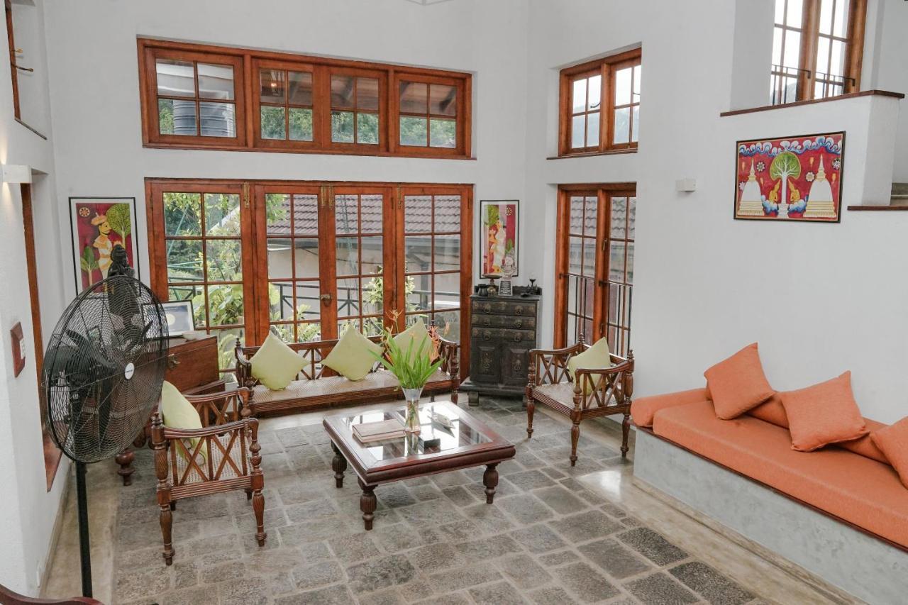 Gruhaya Boutique Villa Kandy Extérieur photo